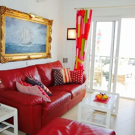 Casa Picasso By Scandic Feel *